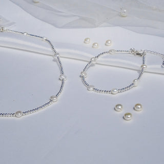 Dainty Beaded Necklace with Freshwater Pearls