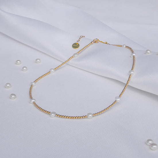 Dainty Beaded Necklace with Freshwater Pearls