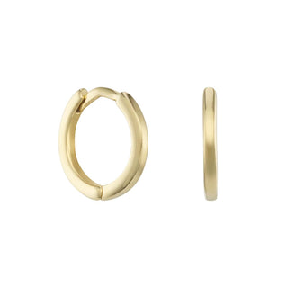 Essential Huggie Hoop Earrings