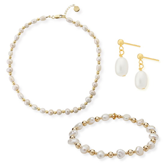 Freshwater Pearl Necklace, Bracelet & Earrings Set