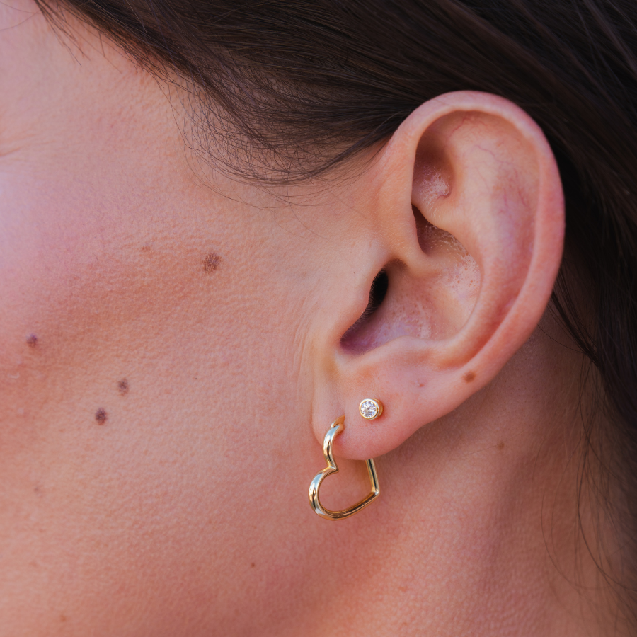 Small crystal 2025 stud earrings