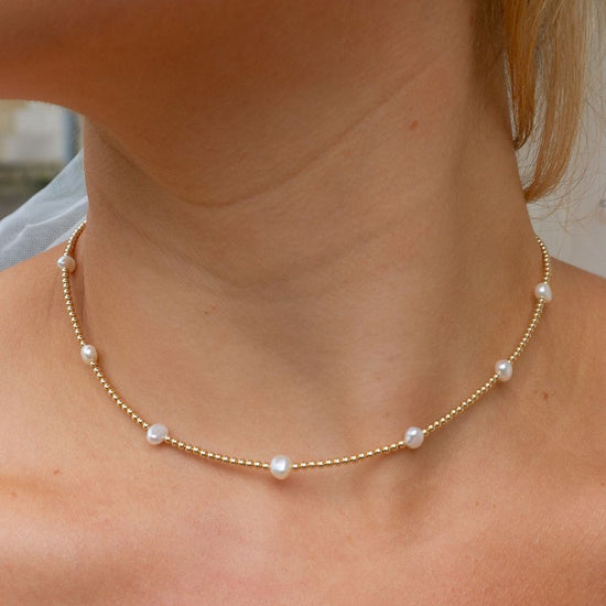 Load image into Gallery viewer, Dainty Beaded Necklace with Freshwater Pearls
