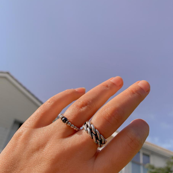 Pandora intertwined twist stackable 2025 ring